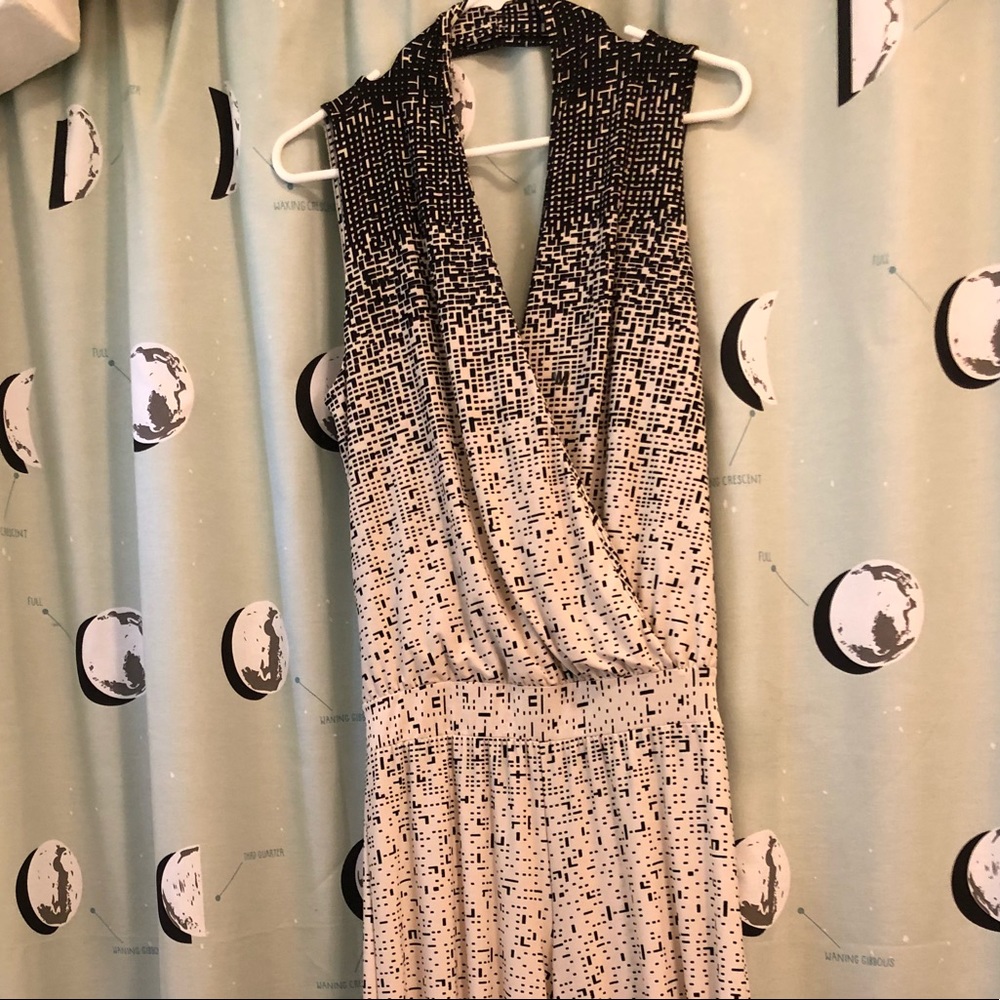 Stunning PANTSUIT, cream and black print